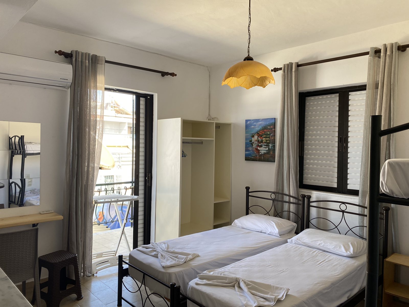 Quadruple room with balcony